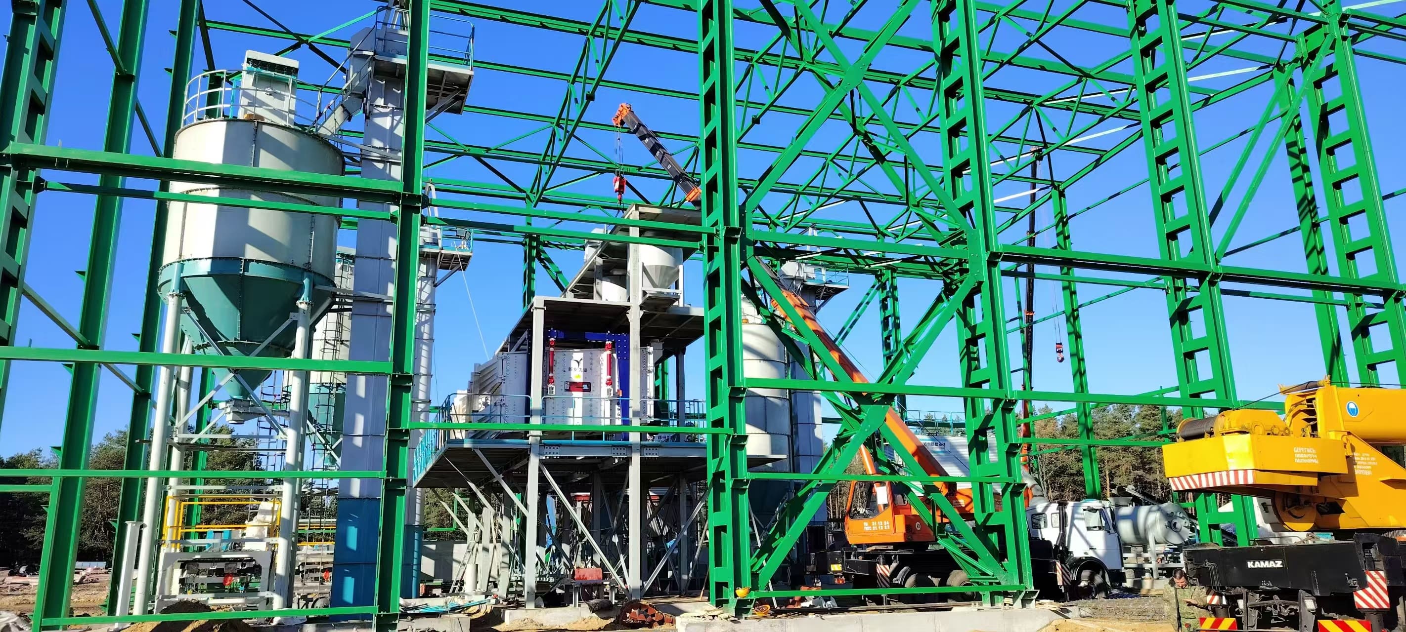 Installation site of dry-mixed mortar production line 