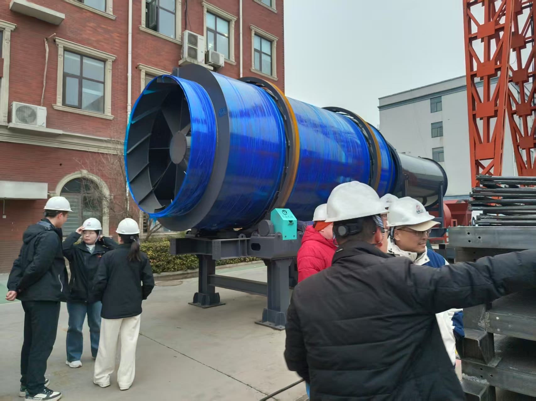 Russian customers visit the factory